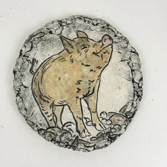 Shapes of Clay Mt St Helens Ash Pig Plaque Art Wall Hanging Decor Signed Stan - Picture 1 of 10